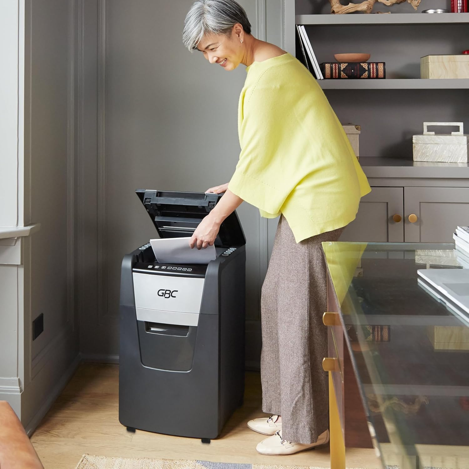 GBC ShredMaster AUTO+ 150M Best auto paper shredder india - Image 5
